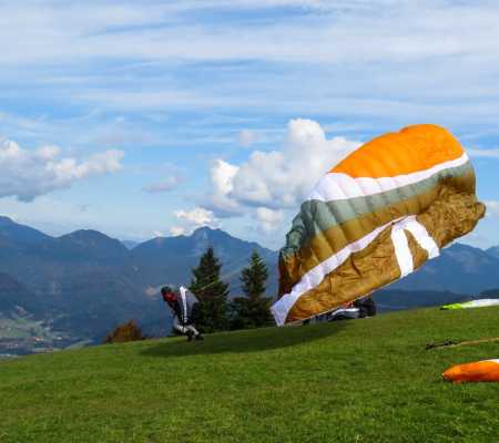 How paragliding is born