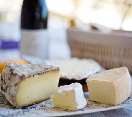 Formaggi tipici del Perugino: guida completa ai sapori autentici dell'Umbria