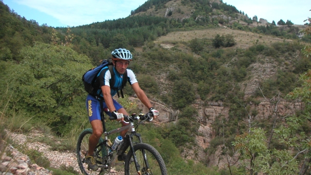 Mountain bike- Frontignano and Infernaccio Gorges
