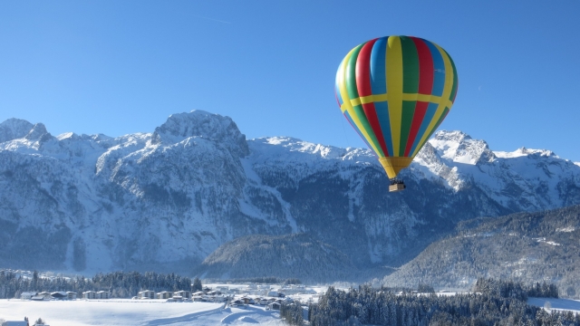 Balloon flight in the Alps of Valle d'Aosta
