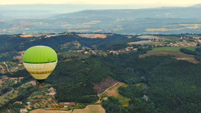 Hot air balloon flight over the Tiber Valley