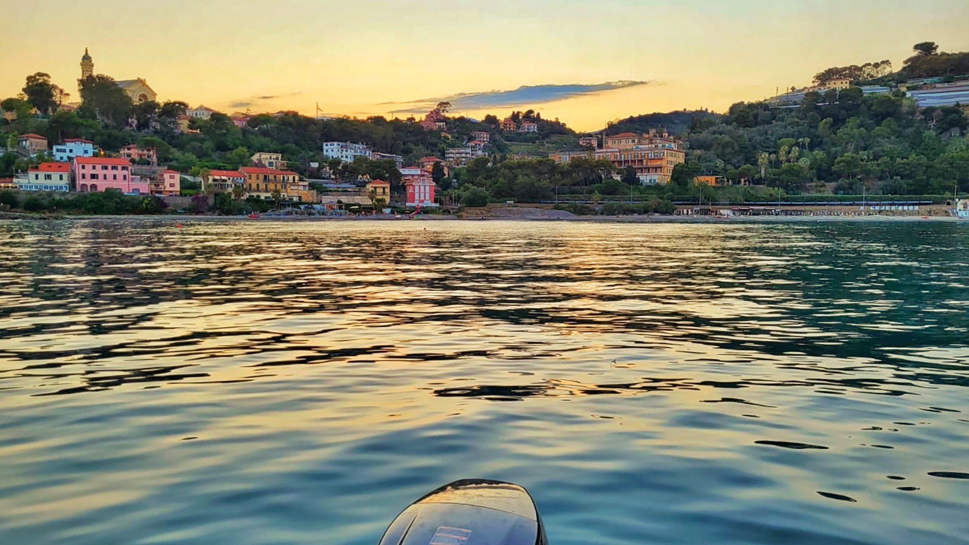 Private Sunset Boat Tour with Aperitif along the Sanremo Coast