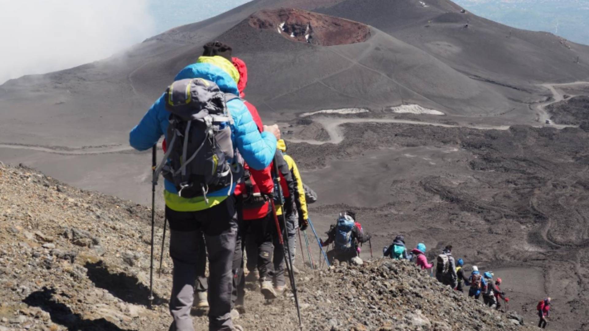 Trekking vulcanologico da Etna Sud