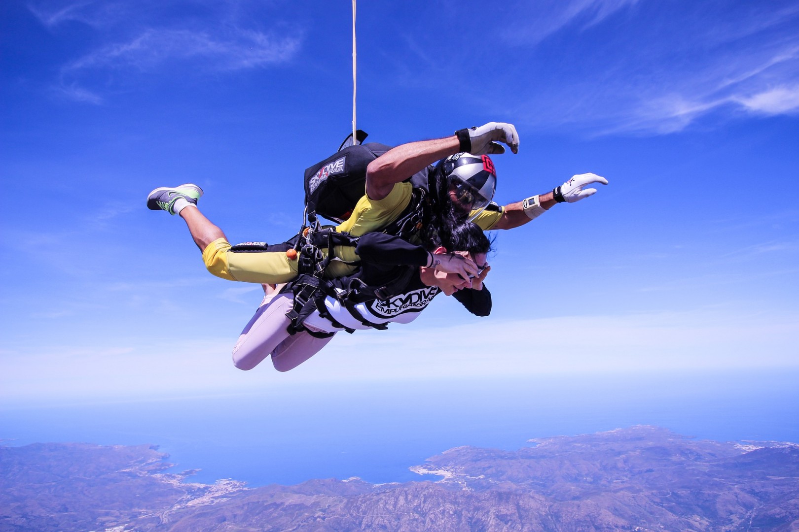 Sports parachuting: how to practice