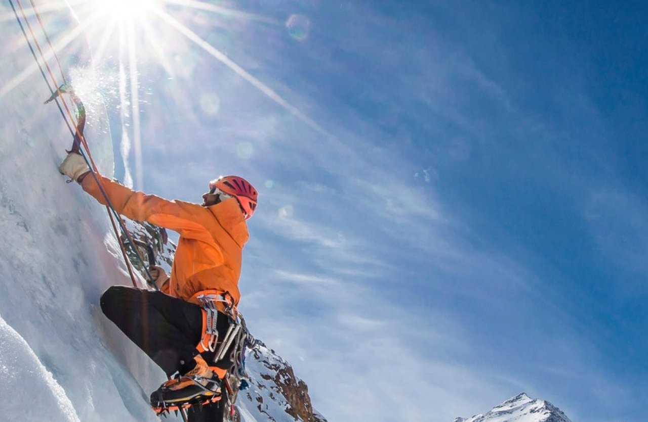 Ice climbing in the Dolomites - Cortina D\'Ampezzo