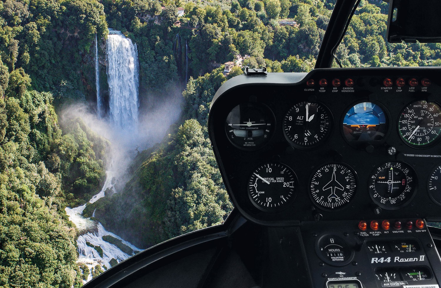 Volo in elicottero della Cascata delle Marmore